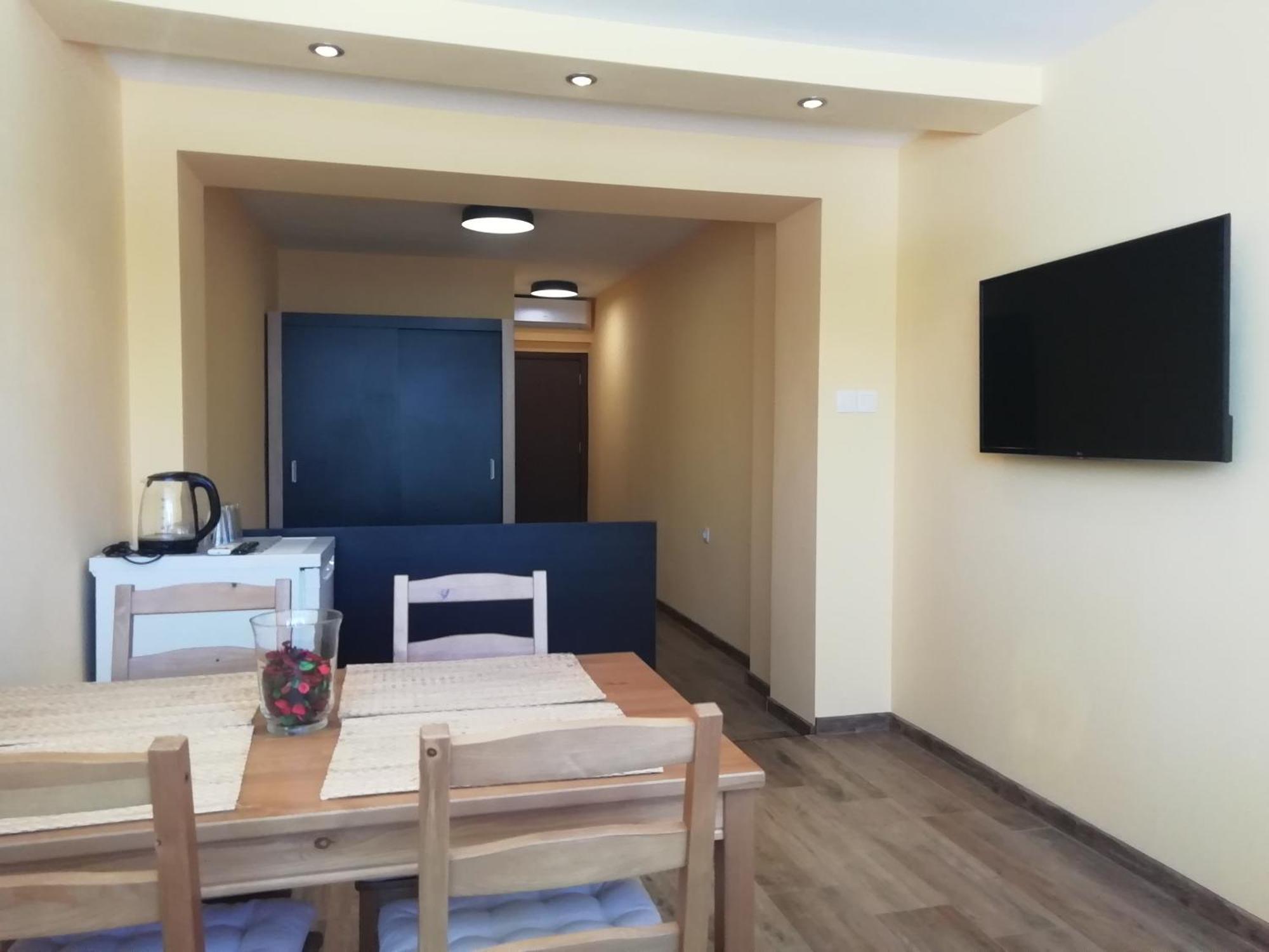 Ema Guest House Varna Exterior foto